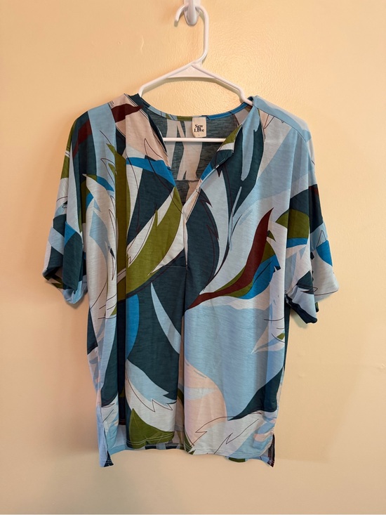 Sew In Love Tops - Sew In Love Blue and Navy Abstract Print Blouse